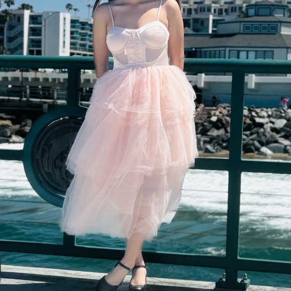 Fashionova size small color pink - Picture 1 of 3